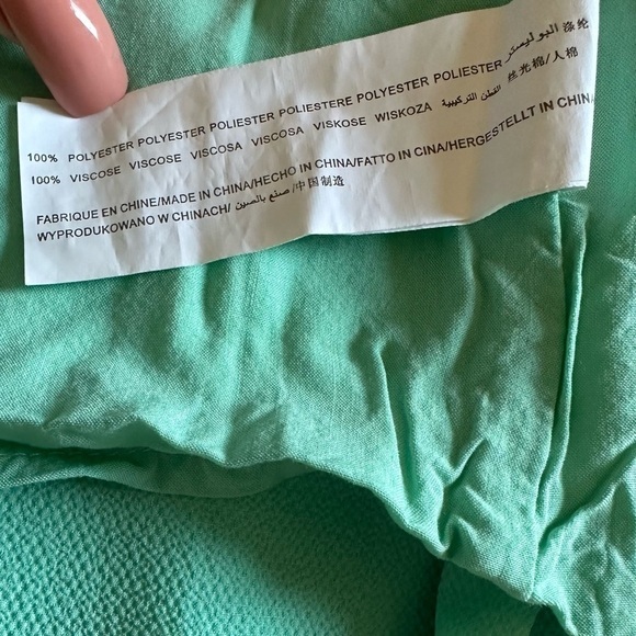 NWOT NastyGal Scalloped Lace Trim Crepe Cami Tank Top In Mint Size L - Picture 5 of 7